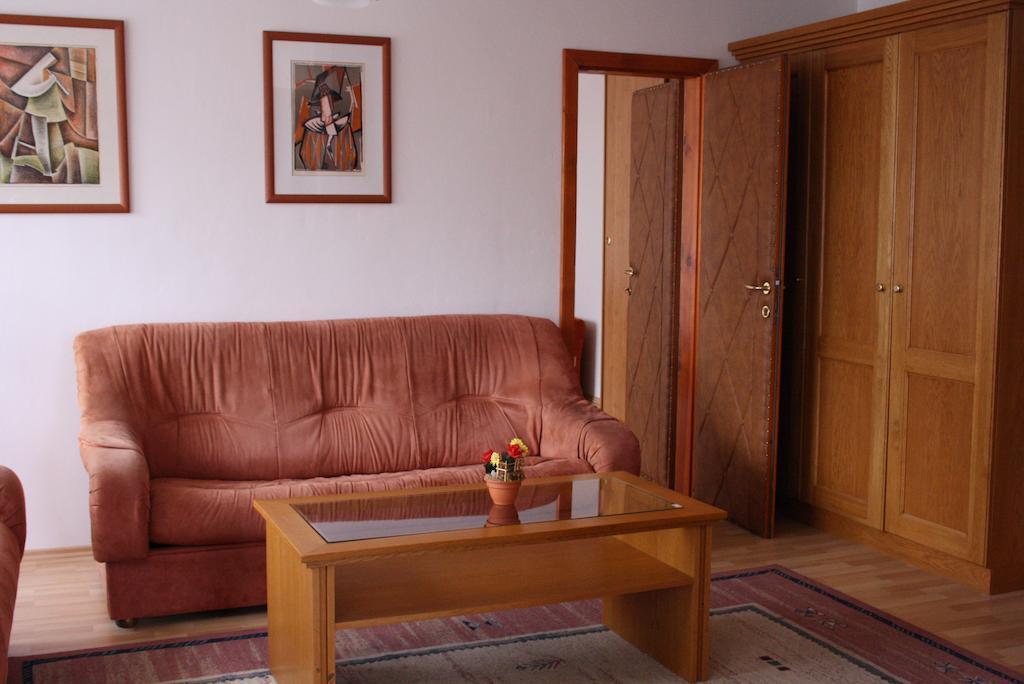 Penzion Koras Vrutky Room photo